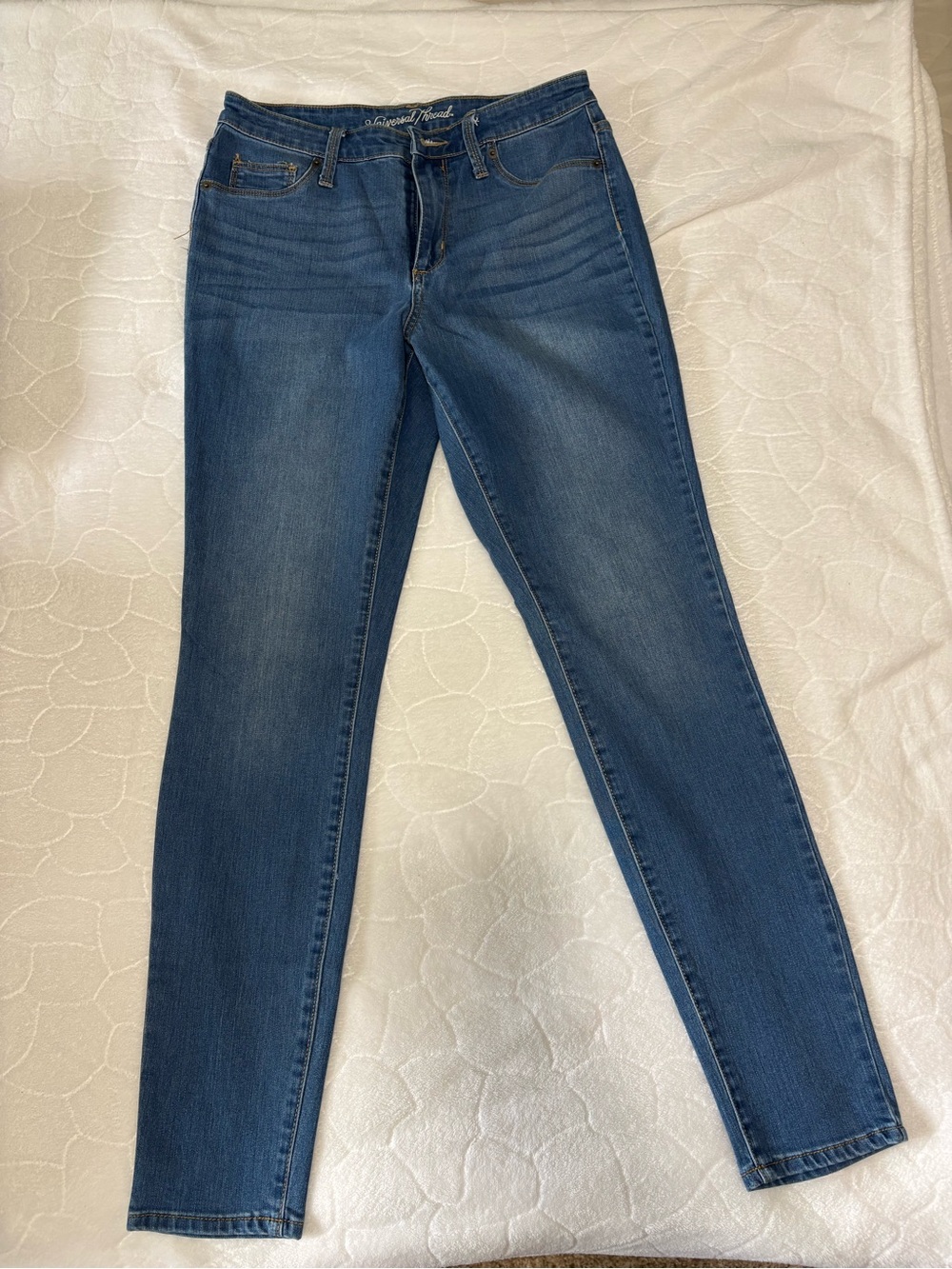 Universal Thread Dark Blue Skinny Jeans